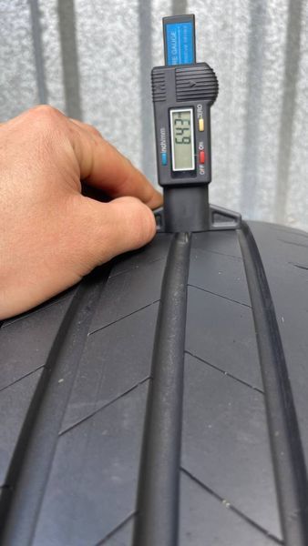Шини б/у 235 55 R18 Bridgestone Turanza T005 265137 фото