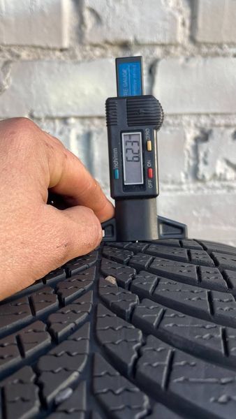 Шини б/в 225 60 R18 GoodYear Vector 4Season Gen3 267135 фото