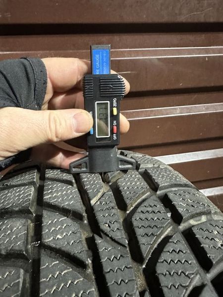 Шини б/в 205 55 16 Hankook Winter Icept RS 240328 фото