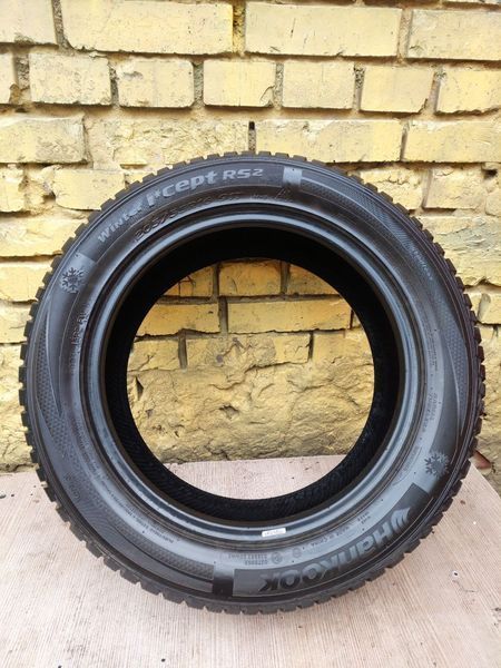 Шины б/у 205 55 R16 Hankook Winter Icept RS2 251341 фото