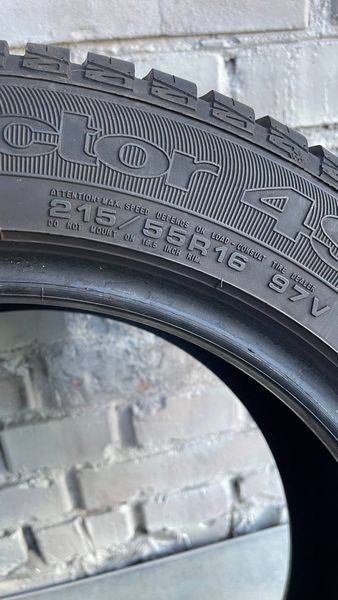 Шины б/у 215 55 R16 Goodyear Vector4Season 267021 фото