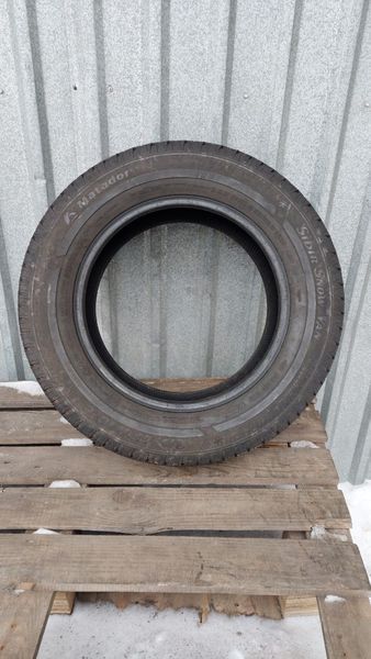 Шини б/у 215 65 R16C Matador Sibir Snow 250119 фото