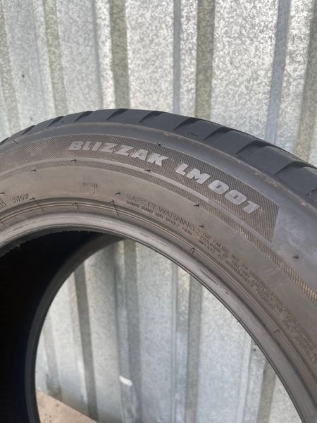Шины б/у 225/55 R18 Bridgestone Blizzak LM001 250363 фото