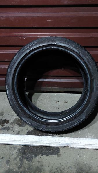 Шини б/в 225 40 18 Vredesteine Quatrac 5 241828 фото