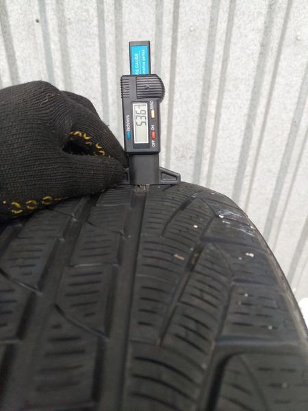 Шини б/в 225 45 18 Pirelli Sottozero Winter 240 serie 2 rft 240382 фото
