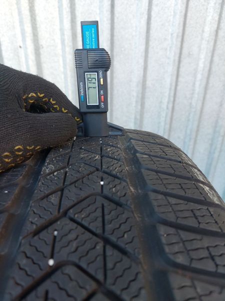 Шини б/в 225/55 R18 Pirelli Winter Sottozero 3 253222 фото
