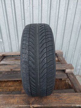 Шины б/у 205 55 16 GoodYear Ultra Grip Perfomance rft 241797 фото