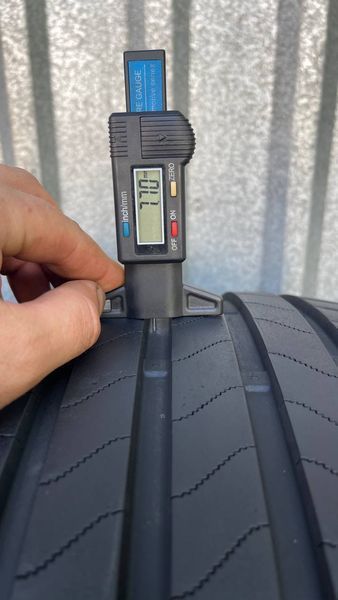Шини б/у 225 40 R18 Bridgestone Turanza 6 265146 фото
