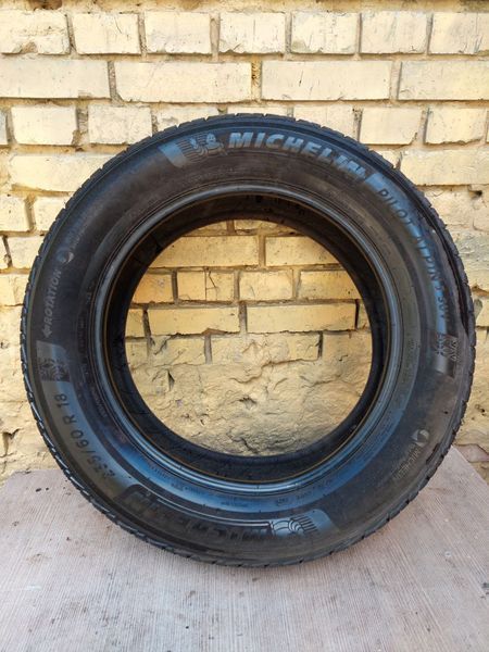 Шины б/у 235/60 R18 Michelin Pilot Alpin 5 SUV 251770 фото