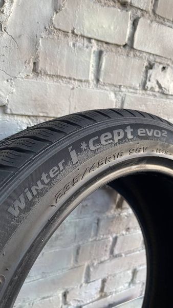 Шины б/у 235 45 R18 Hankook Winter Icept evo2 267175 фото