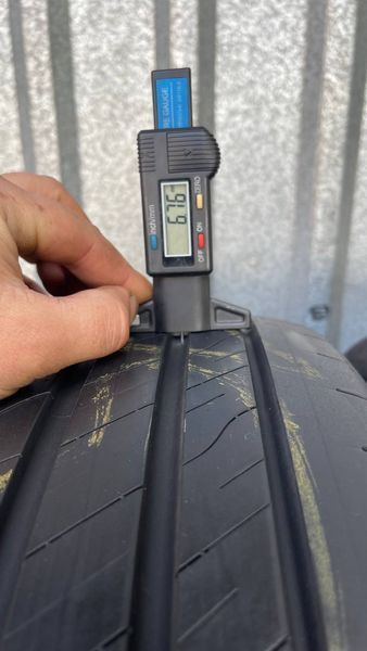 Шини б/у 215 60 R16 GoodYear Efficient Grip Perfomance 2 265221 фото