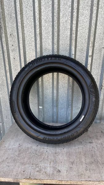Шины б/у 225 45 R17 GoodYear Vector4Season Gen 3 265028 фото