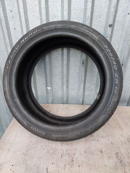 Шини б/в 225/40 R18 Pirelli P Zero Nero 240616 фото