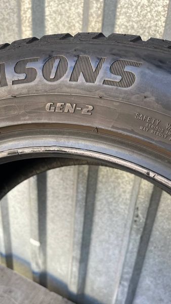 Шины б/у 225 55 R17 GoodYear Vector 4Seasons Gen2 263394 фото