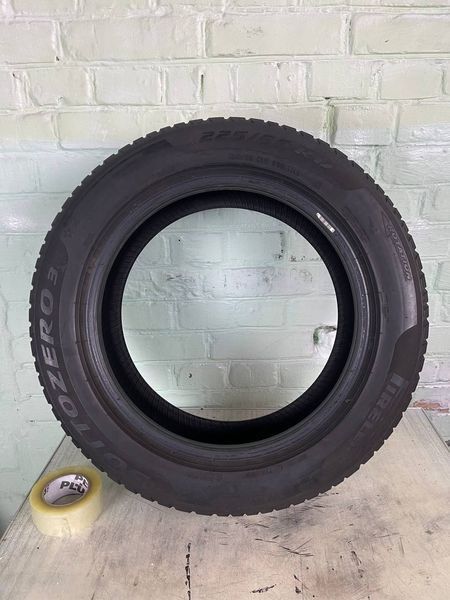Шины б/у 225/55 R17 Pirelli Winter Sottozero 3 250280 фото
