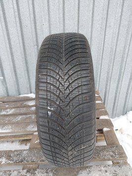 Шины б/у 225 60 R18 GoodYear Vector4Season Gen3 241526 фото