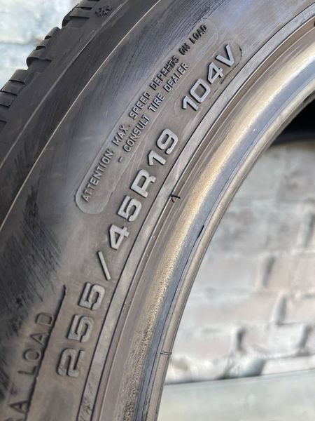 Шины б/у 255 45 R19 Goodyear UltraGrip Performance 3 267413 фото